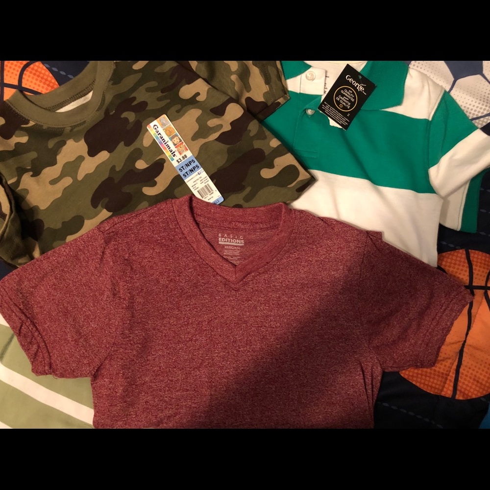 Back to School 🍎📓Lot of (3) short-sleeved T’s